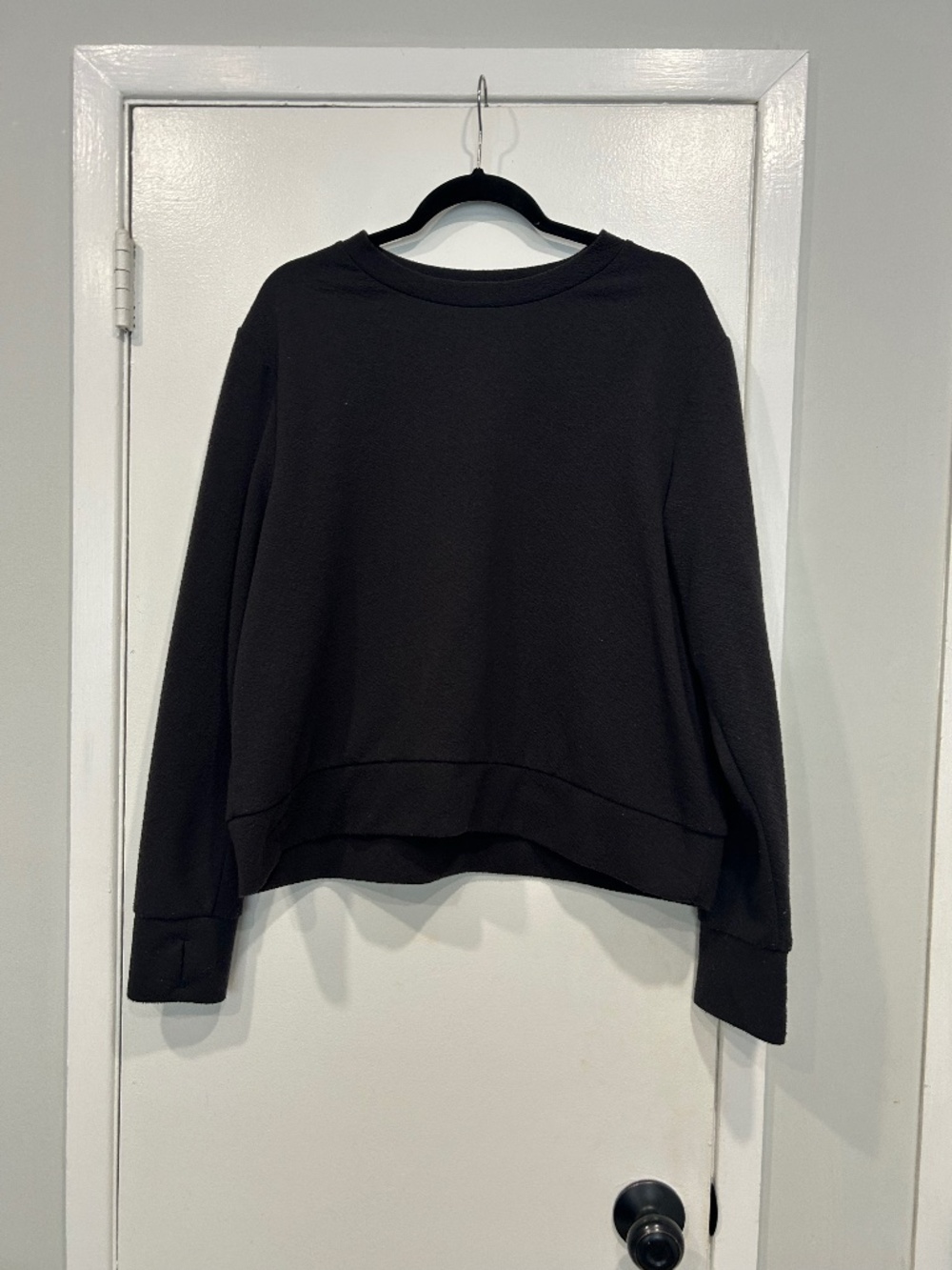 AVIA loose fit black crew neck sweatshirt